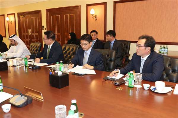 توقيع اتفاقية التعاون بين الصندوق و المعهد الكوري